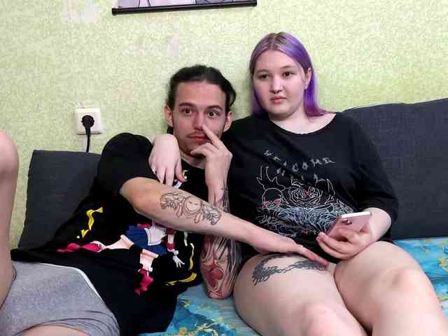 xxWeWannaFuckxx webcam