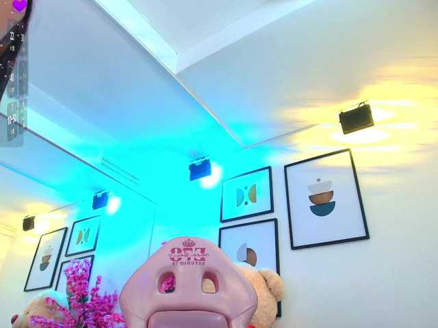 Gabriela-meow live cam on BongaCams