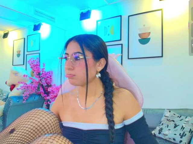 Gabriela-meow live cam on BongaCams