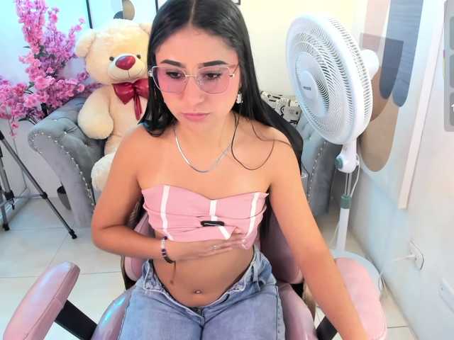 Gabriela-meow live cam on BongaCams