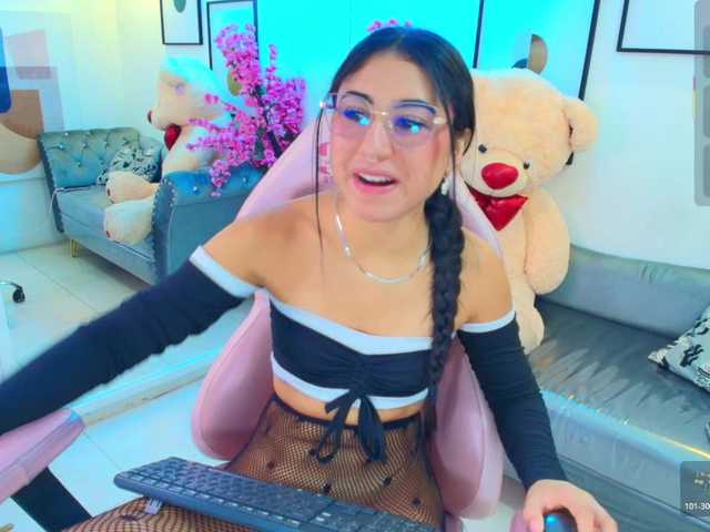 Gabriela-meow live cam on BongaCams