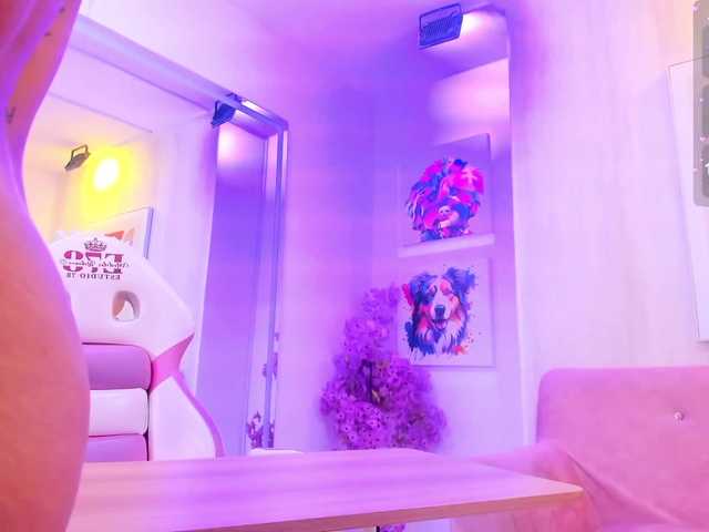 Gabriela-meow live cam on BongaCams