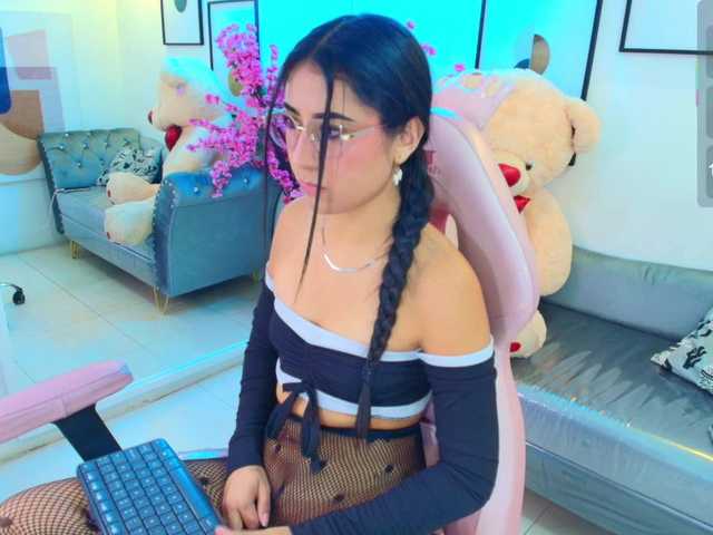 Gabriela-meow live cam on BongaCams