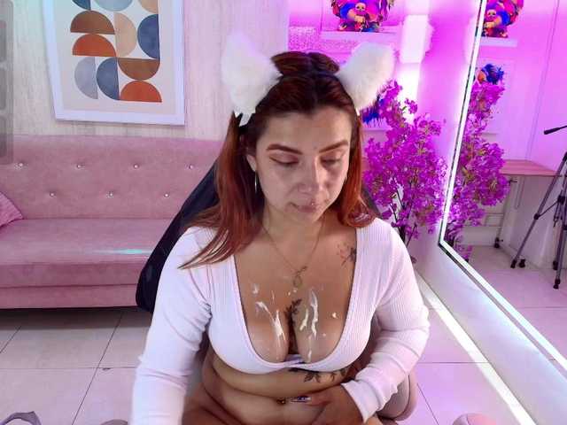 Gabby-evanns live cam on BongaCams