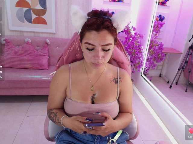 Gabby-evanns live cam on BongaCams