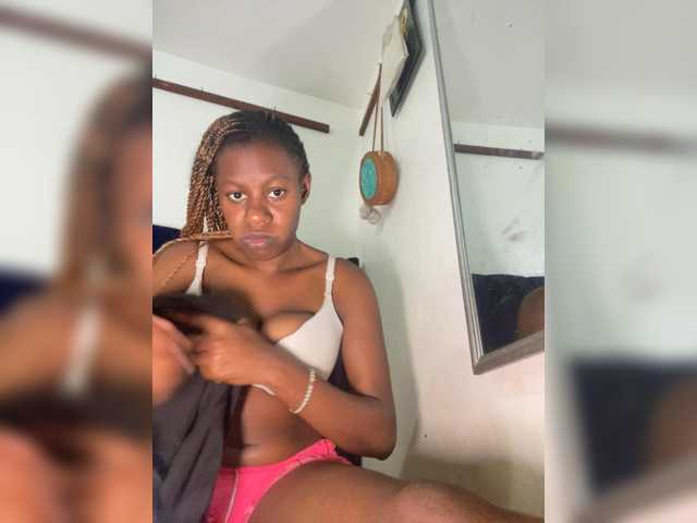 NippleJuliette