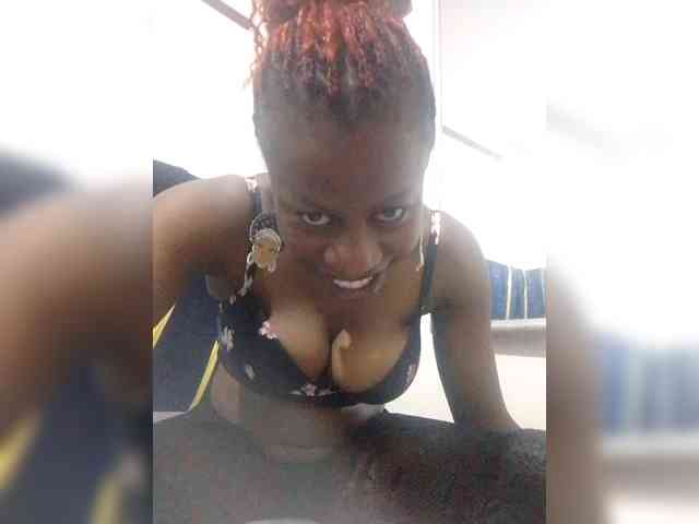 NippleJuliette webcam