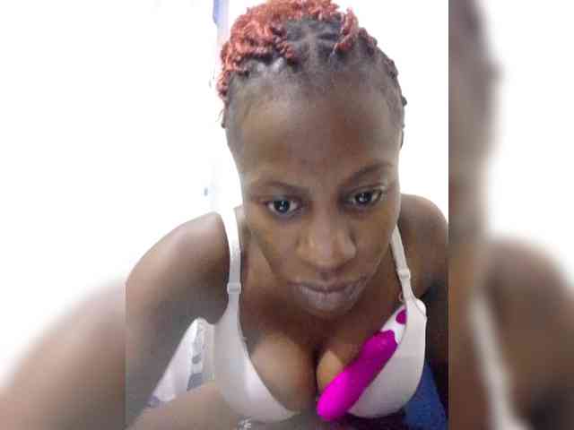 NippleJuliette webcam