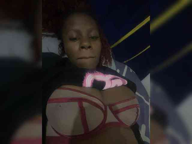 NippleJuliette webcam