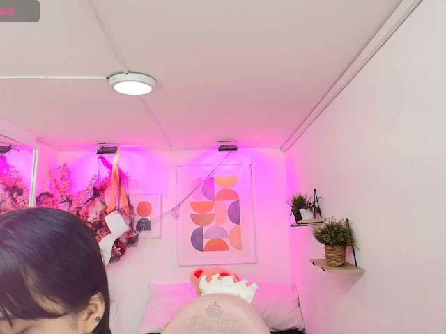 Miss-dolly live cam on BongaCams