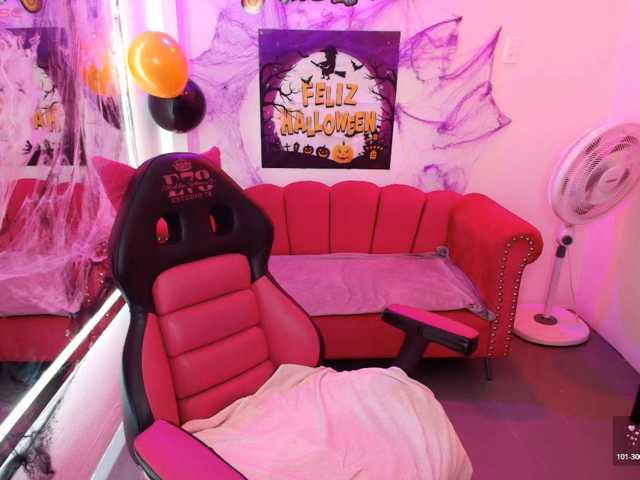 Miss-dolly live cam on BongaCams