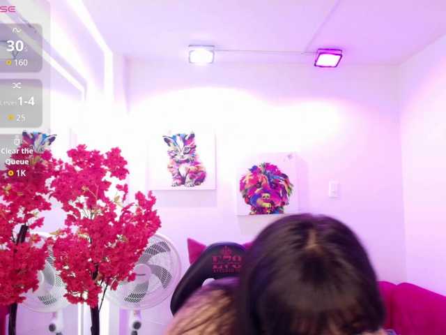 Miss-dolly live cam on BongaCams