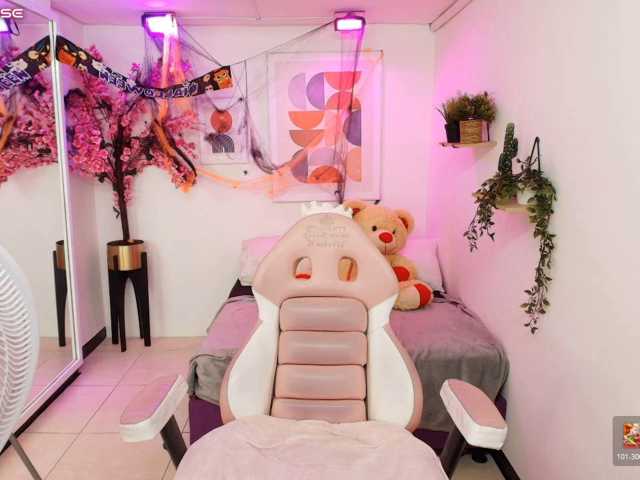 Miss-dolly live cam on BongaCams