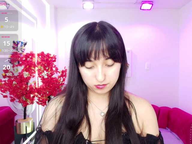Miss-dolly live cam on BongaCams