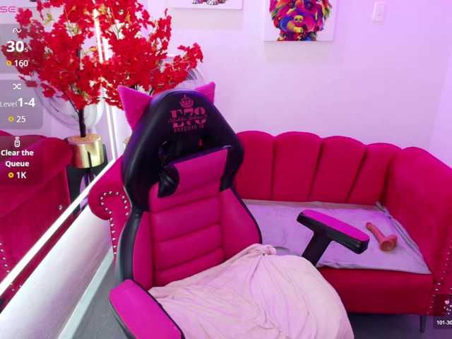 Miss-dolly live cam on BongaCams