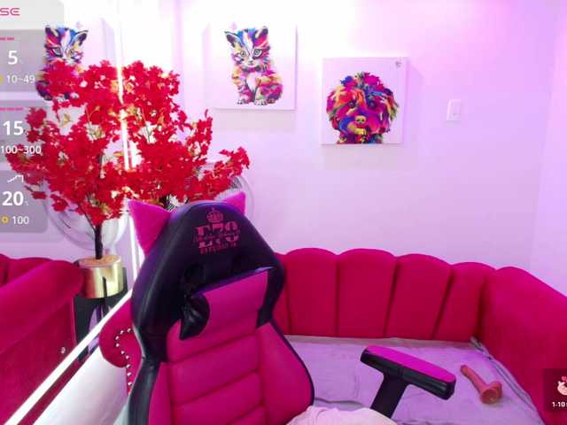 Miss-dolly live cam on BongaCams