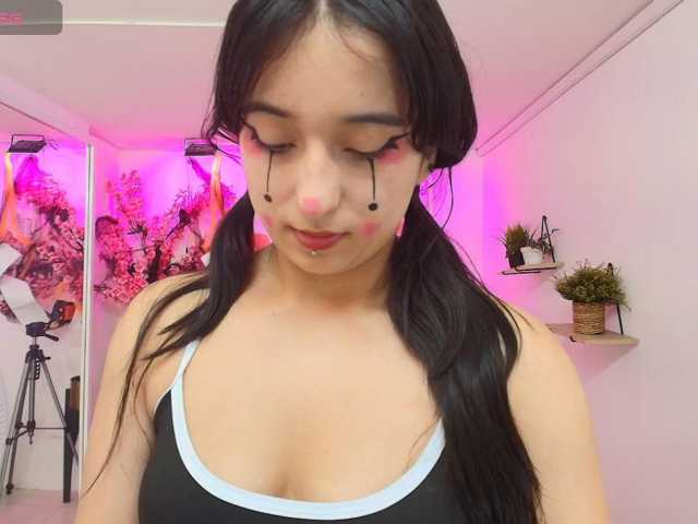 Miss-dolly live cam on BongaCams