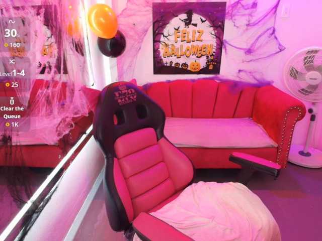 Miss-dolly live cam on BongaCams