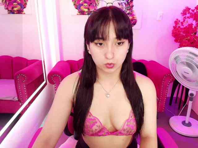 Miss-dolly webcam