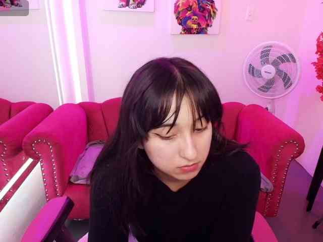 Miss-dolly webcam