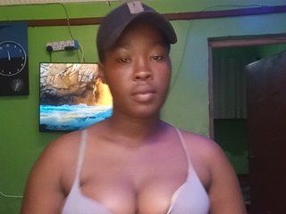 Sexytreatmenta's Live Webcam