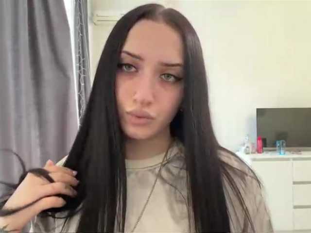 LindseyBridenbaker live cam on BongaCams