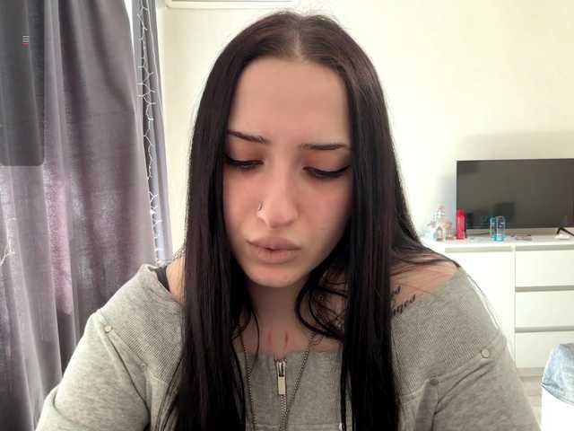 LindseyBridenbaker live cam on BongaCams