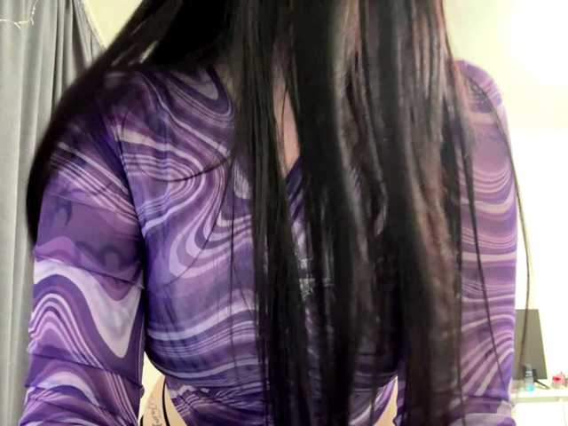 LindseyBridenbaker live cam on BongaCams