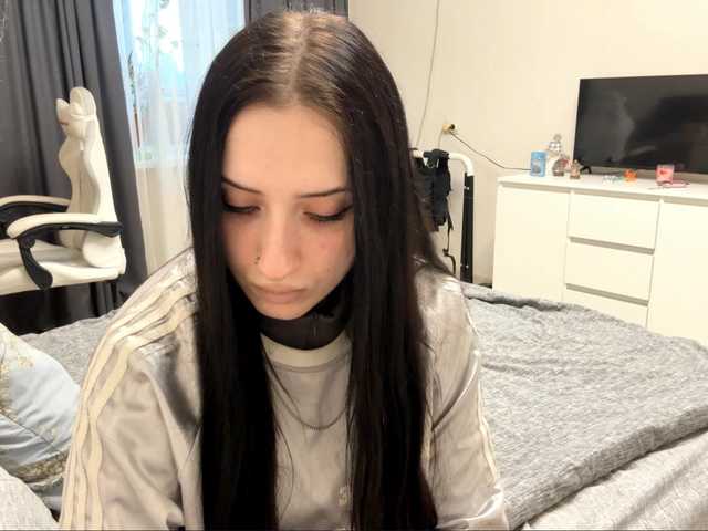 LindseyBridenbaker live cam on BongaCams