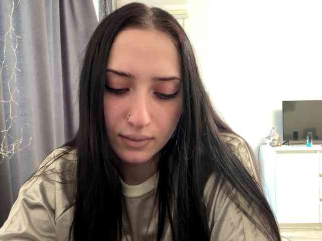 LindseyBridenbaker webcam