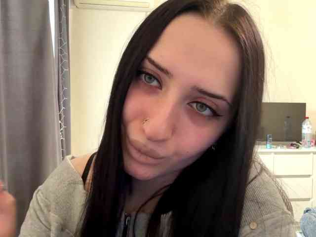 LindseyBridenbaker webcam