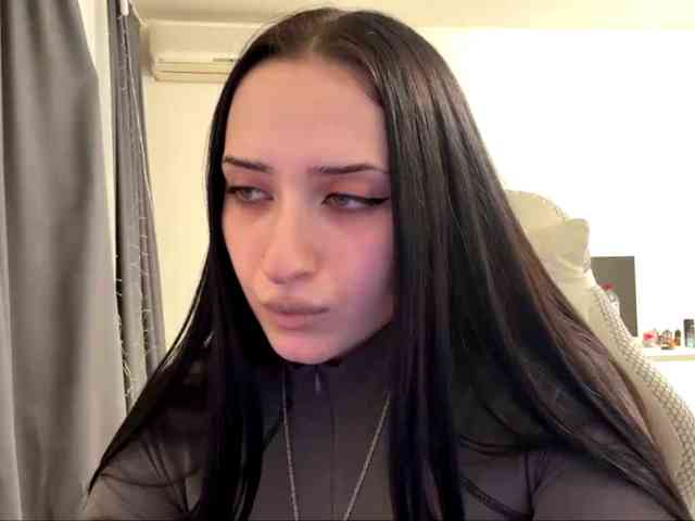 LindseyBridenbaker webcam
