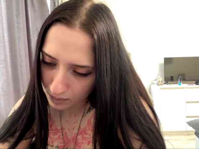 LindseyBridenbaker webcam