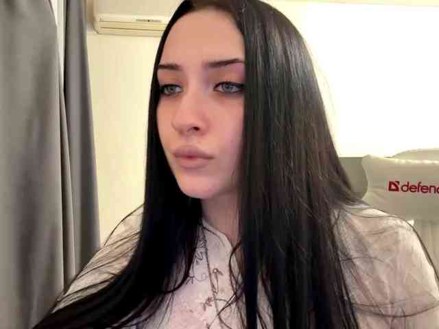 LindseyBridenbaker webcam