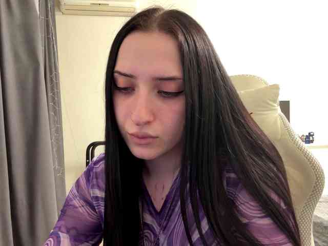 LindseyBridenbaker webcam