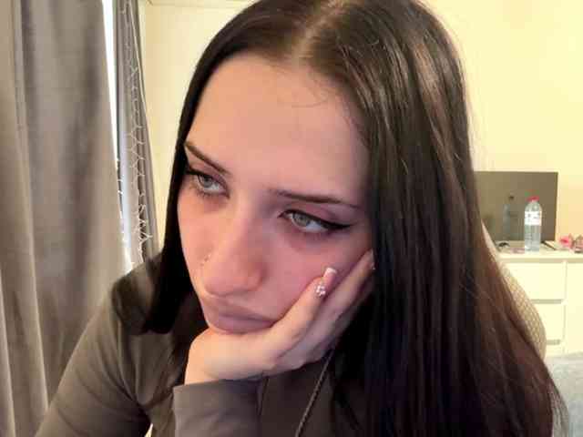 LindseyBridenbaker webcam