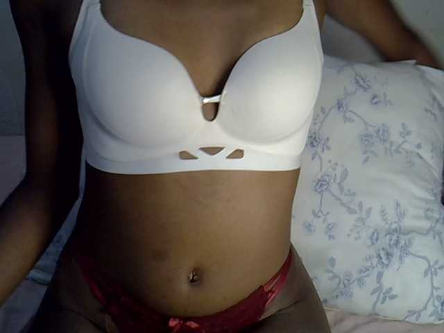 SexyJoan254 live cam on BongaCams