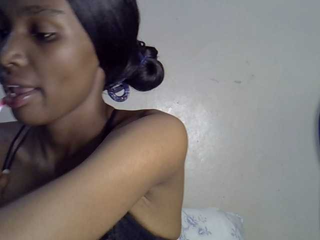 SexyJoan254 live cam on BongaCams