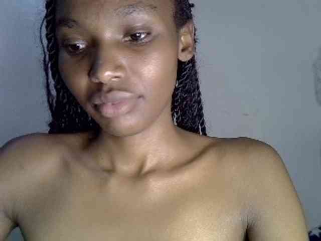 Model: SexyJoan254