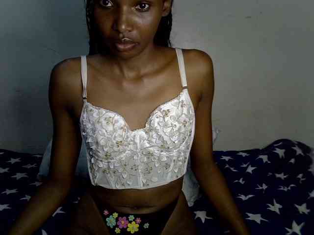 SexyJoan254 webcam