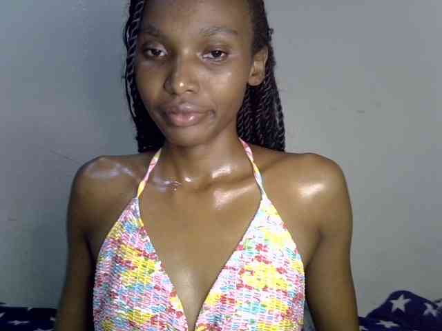 SexyJoan254 webcam