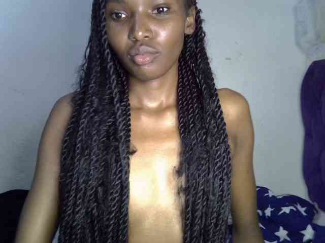 SexyJoan254 webcam