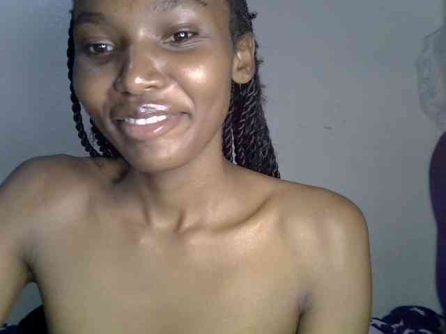 SexyJoan254 webcam