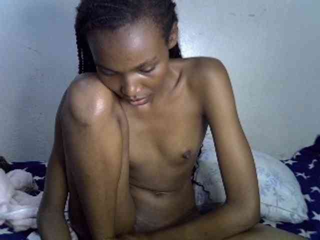 SexyJoan254 webcam
