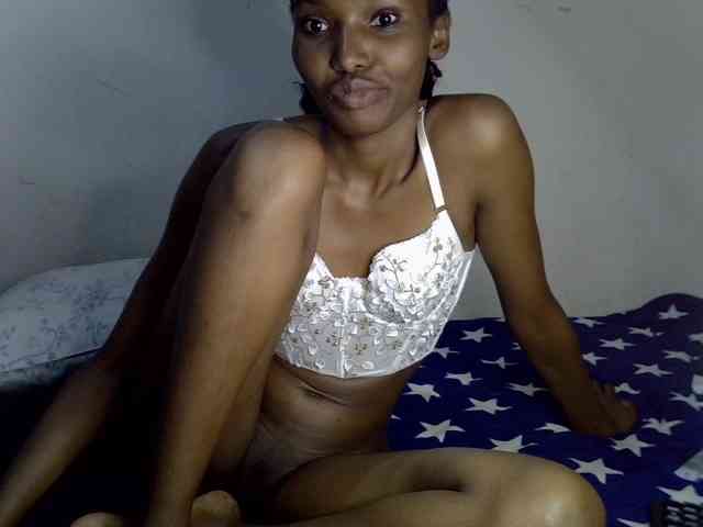 SexyJoan254 webcam