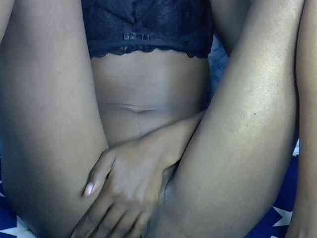 SexyJoan254 webcam