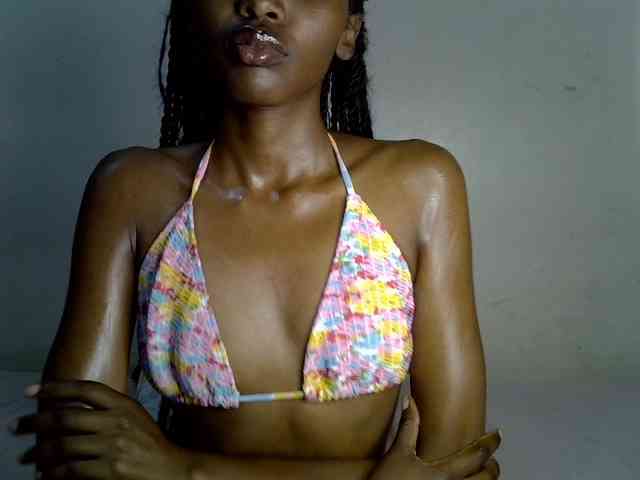 SexyJoan254 webcam
