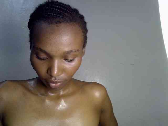 SexyJoan254 webcam