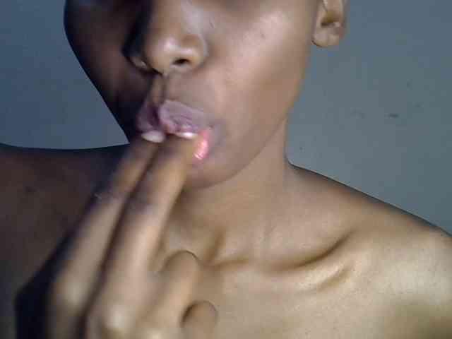 SexyJoan254 webcam