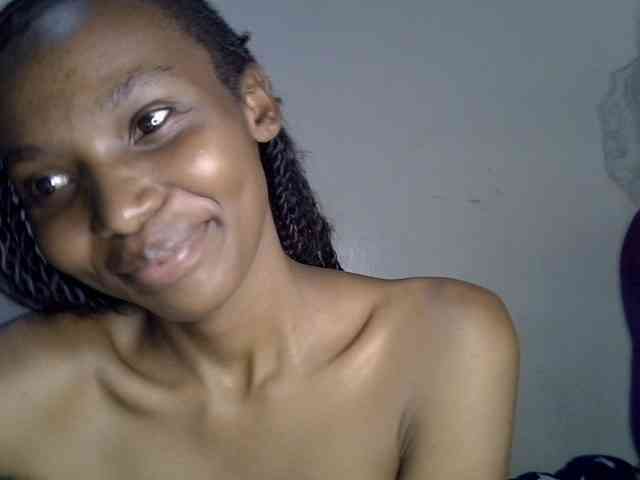 Model: SexyJoan254